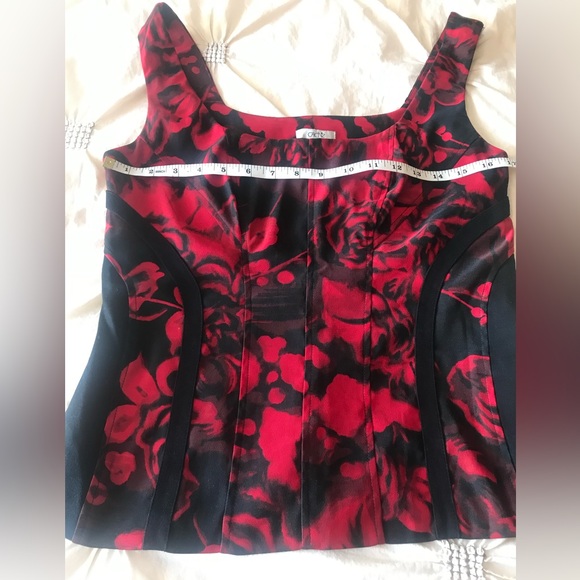 Cache black and rend print top in great condition. Stretchy on the sides. Size M - Picture 6 of 9